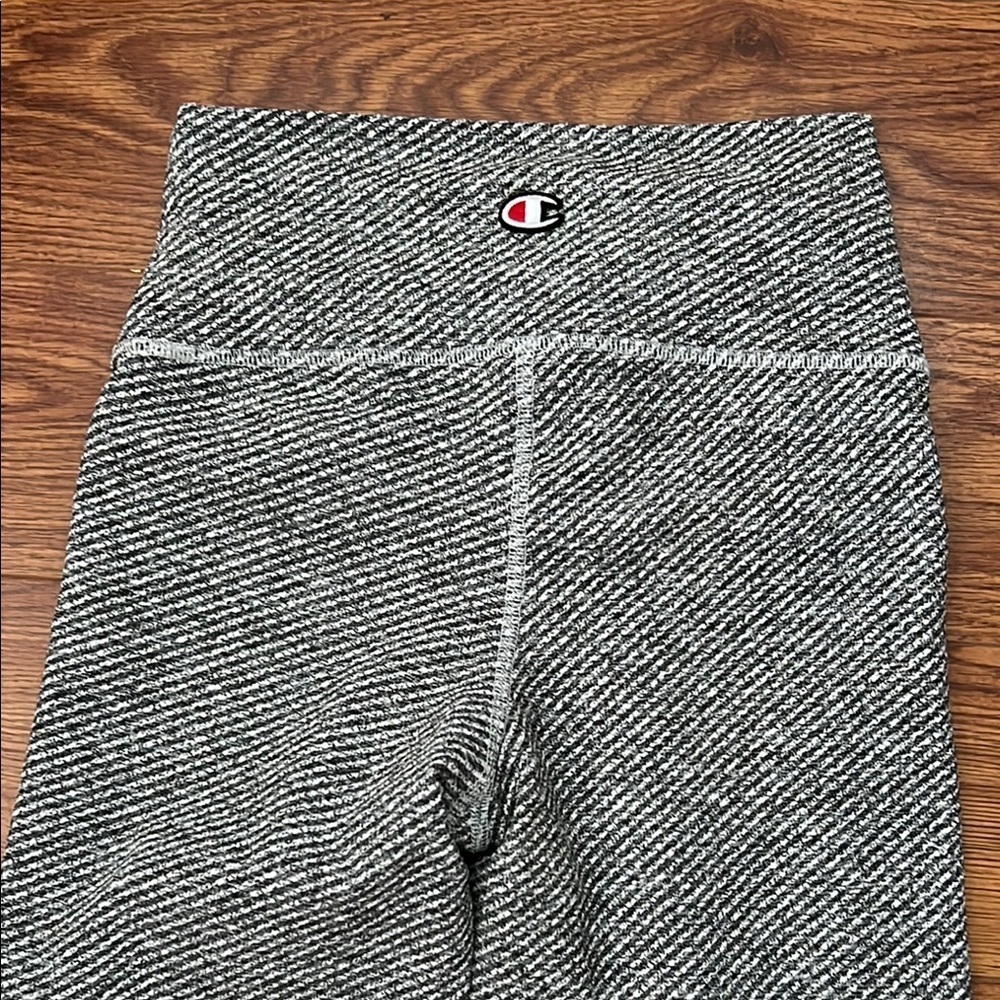 Champion Women’s Leggings - Picture 6 of 7